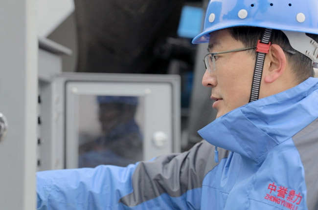 DLMC1512履帶破碎移動站成功面世 DLMC1512履帶破碎移動站成功面世