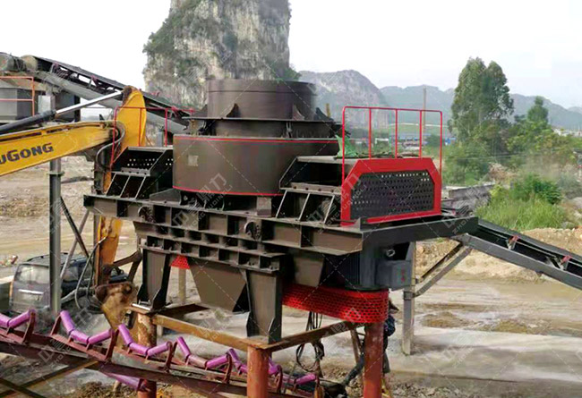 1145沖擊式制砂機(jī)使用現(xiàn)場(chǎng)