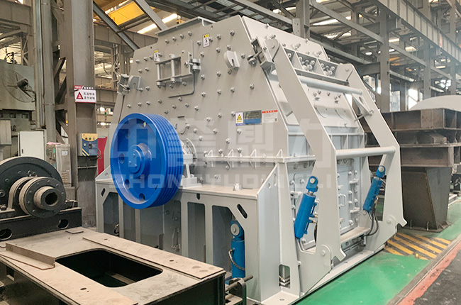 可逆錘式制砂機(jī) 可逆錘式制砂機(jī)