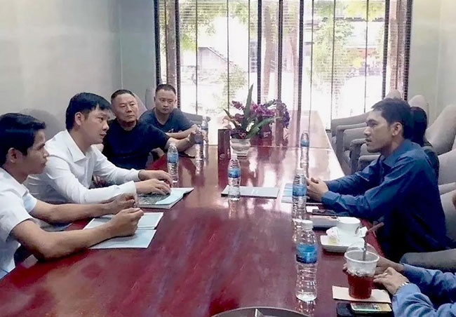 ���u(y��)��������կ����(w��)��������������һ��һ·�����O(sh��)