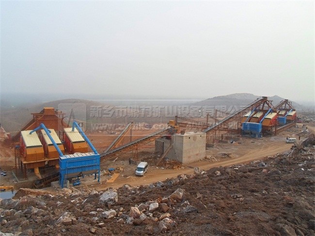 安徽淮北時(shí)產(chǎn)1300-1500噸石料生產(chǎn)線