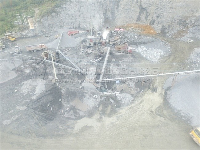 振動篩在生產(chǎn)線中的作用