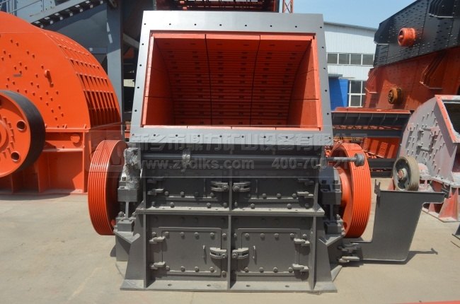 錘式破碎機(jī)