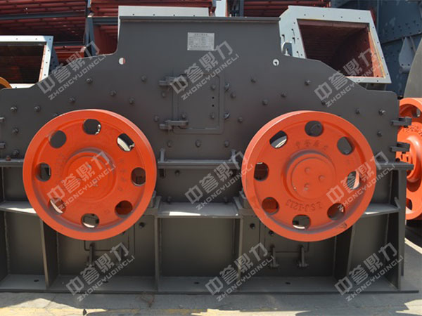 細(xì)碎破石機