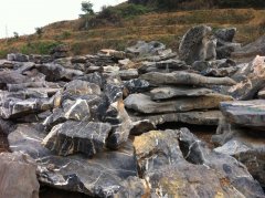 礦山錘式破碎機(jī)生產(chǎn)的物料粒型就是好 /chuipo/4884.html