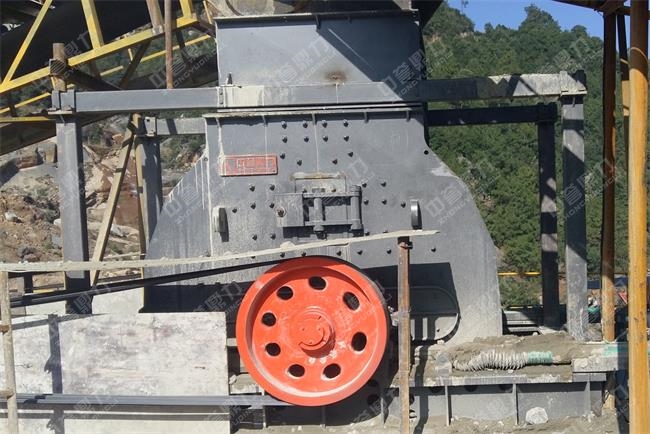 KPC1313硬巖破碎機