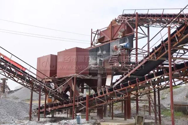 竹篙山采石場近景圖