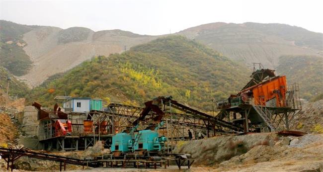 反擊式破碎機生產(chǎn)線