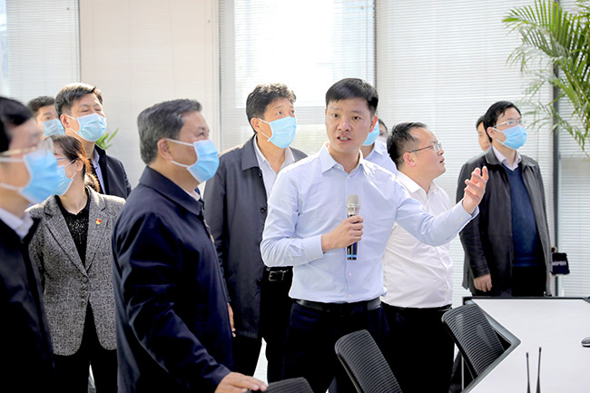 張治民董事長介紹中譽鼎力礦山管理云數據