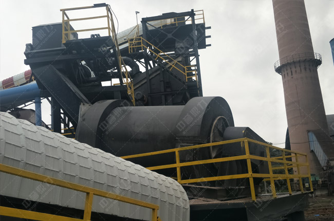 大盛建材有限公司時產(chǎn)1000噸石灰石砂石骨料生產(chǎn)線、200噸砂生產(chǎn)線