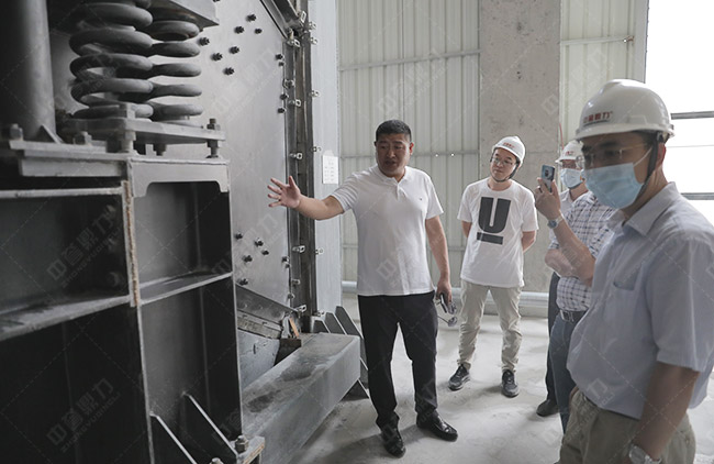 參觀藍天環保材料有限公司多位一體項目
